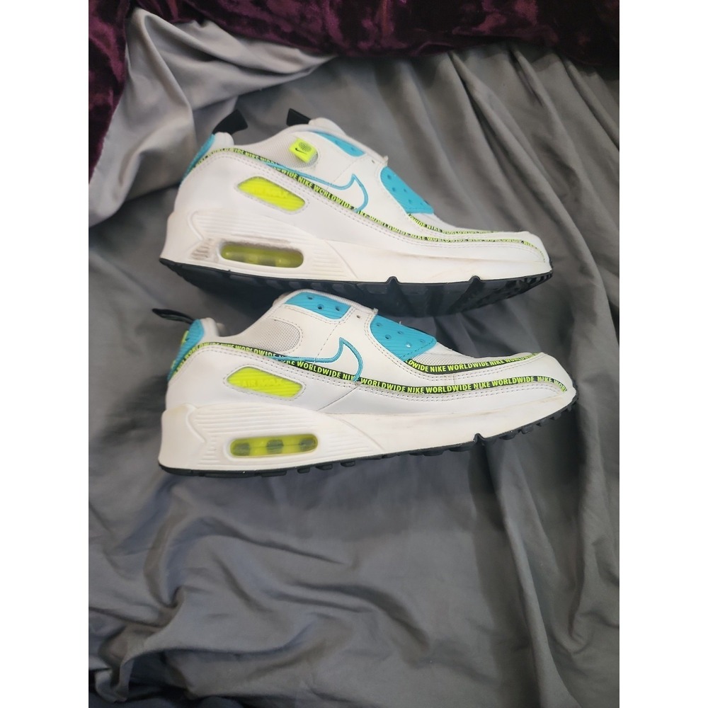 Nike Air Max 90 SE Worldwide Pack White Blue Fury Volt CV7665-100 Mens 7Y 8.5W - Picture 3 of 7